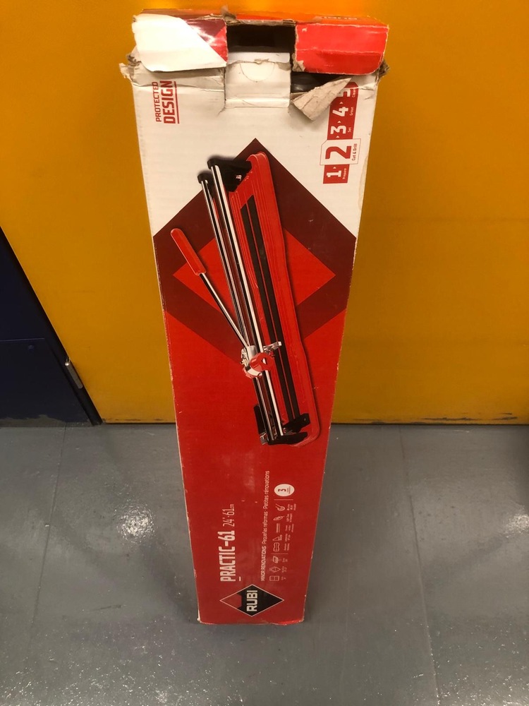 Staples Corner storage facility unit auction IB-8842 36