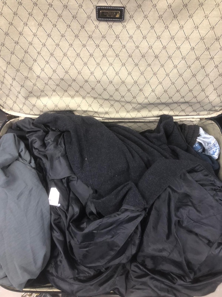 Wembley Self storage auction IB-9625 14