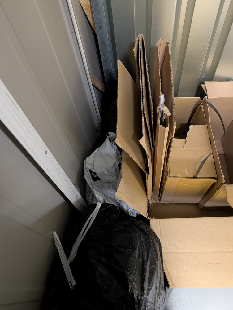 StorageMart Bognor Regis Storage auction IB-1313