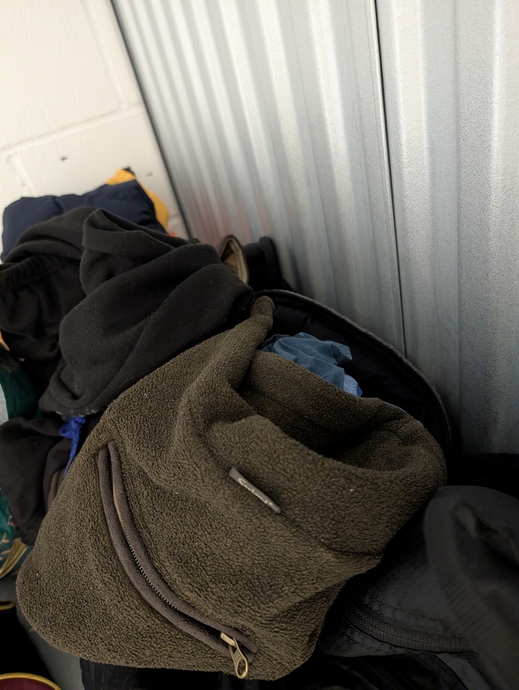 StorageMart Bognor Regis Storage Unit auction IB-4075