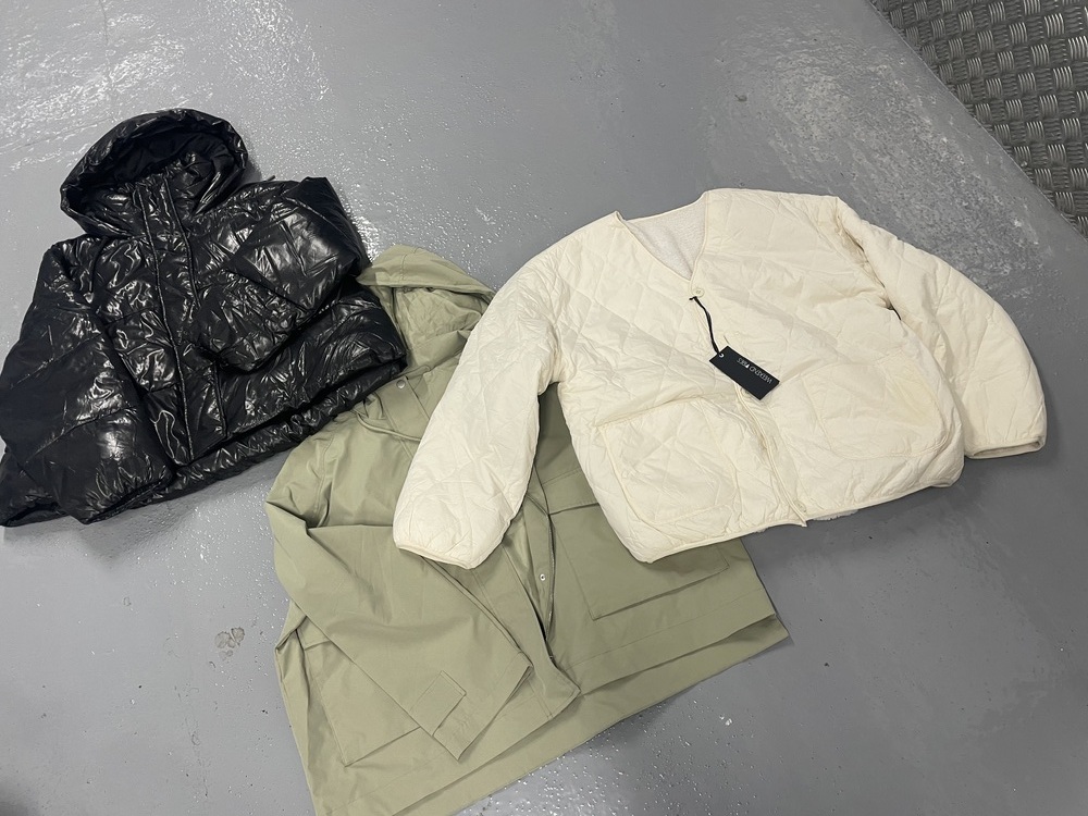 Paddington Storage auction IB-2012 10