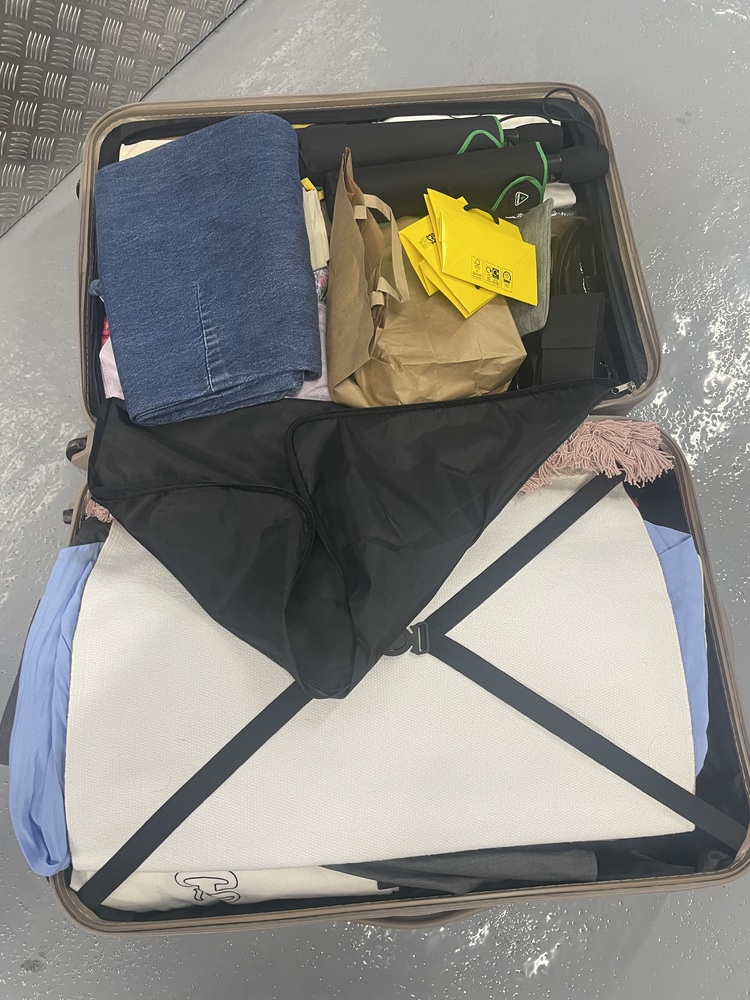 Paddington storage facility unit auction IB-2012 16