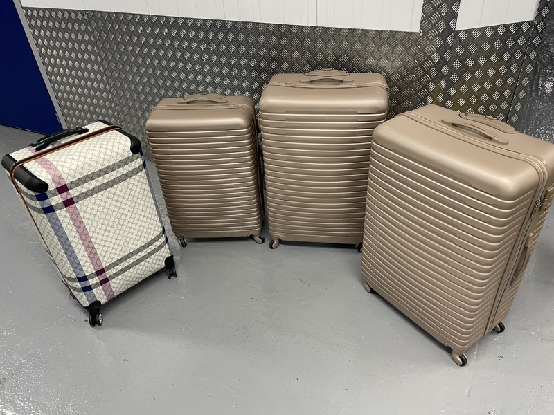 Paddington storage facility unit auction IB-2012 26