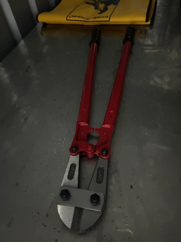 Paddington Storage Unit auction IB-2274