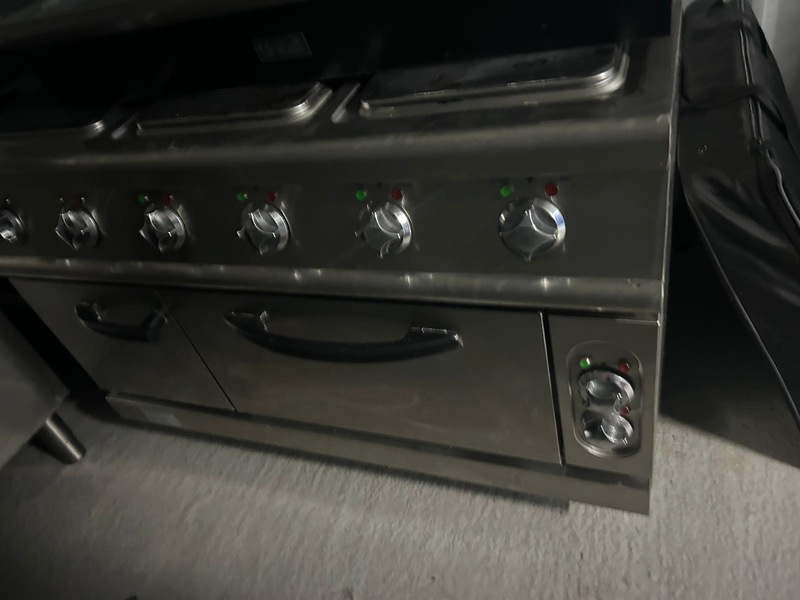 Paddington Self storage auction IB-2274