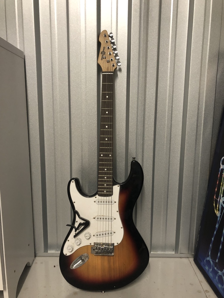 The Storage Team York Storage auction IB-8648 40