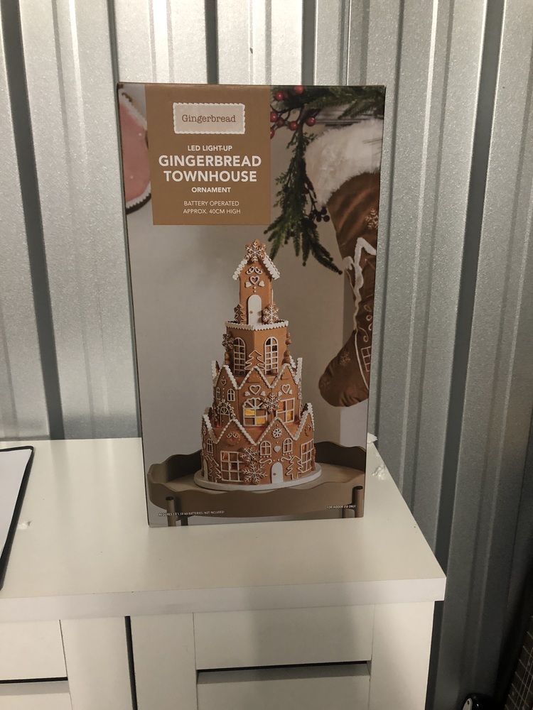 The Storage Team York Storage Unit auction IB-8648 52