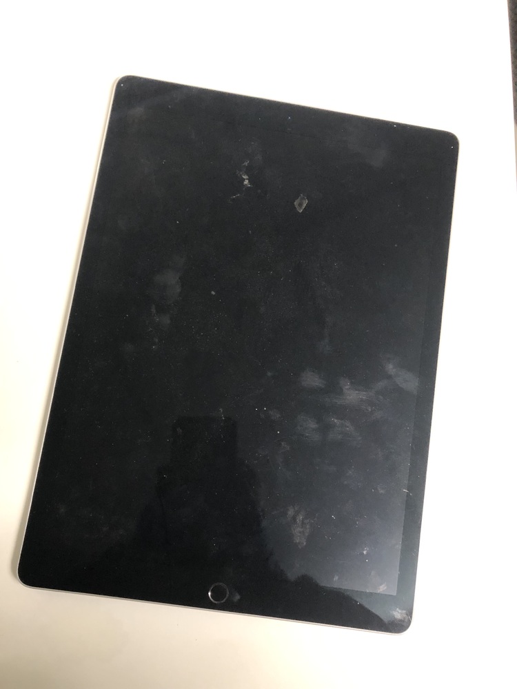 The Storage Team York Storage auction IB-8648 140