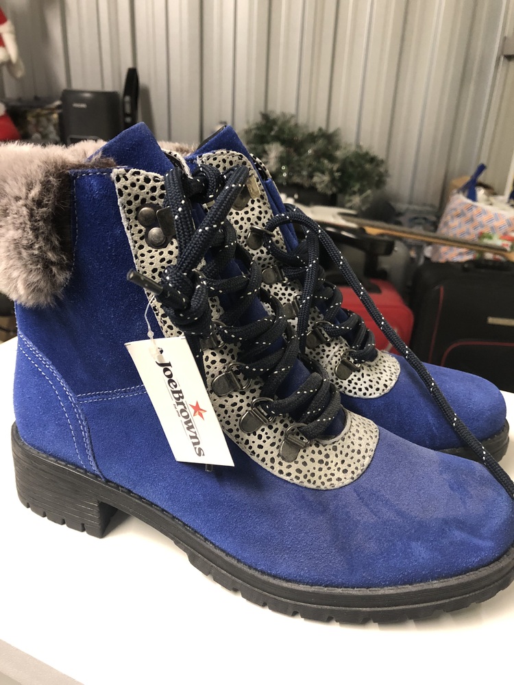 The Storage Team York Storage Facility auction IB-8648 131