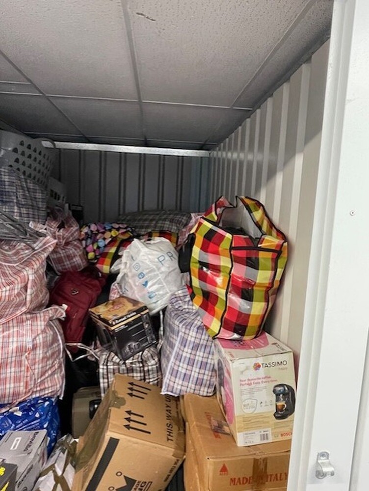 StorageMart Maidstone Storage Unit auction IB-7105