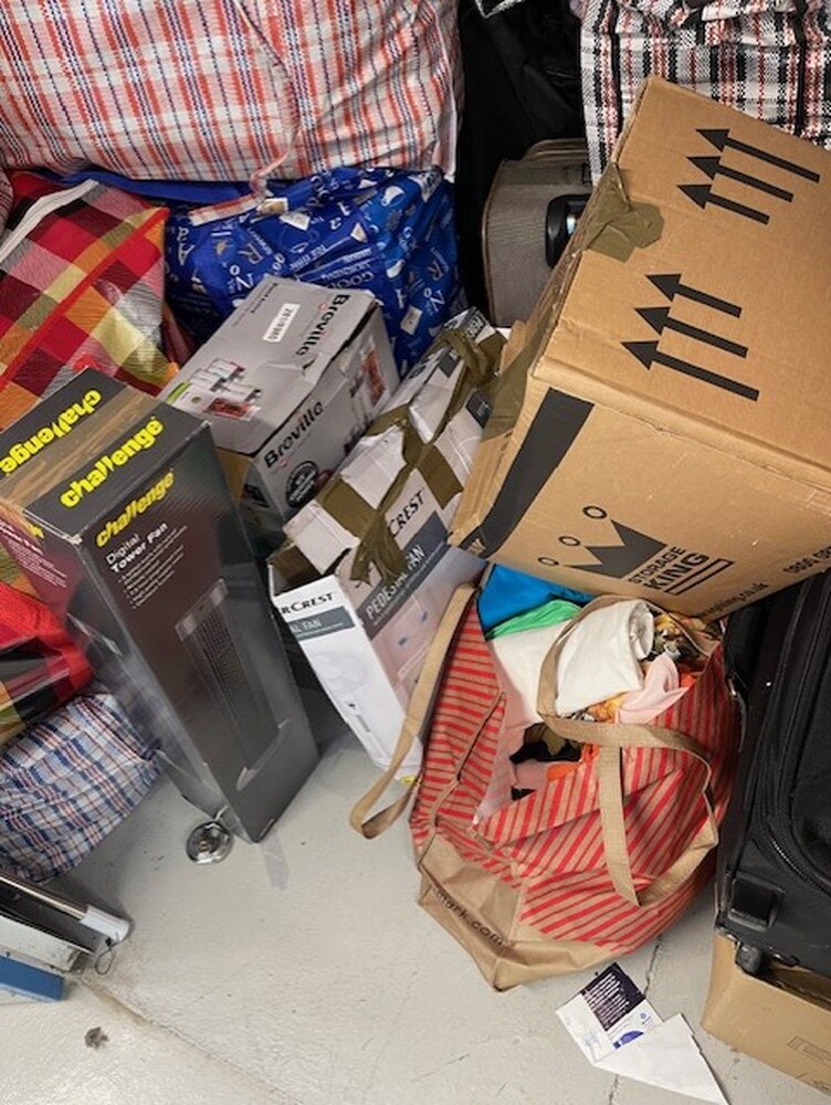 StorageMart Maidstone storage facility unit auction IB-7105