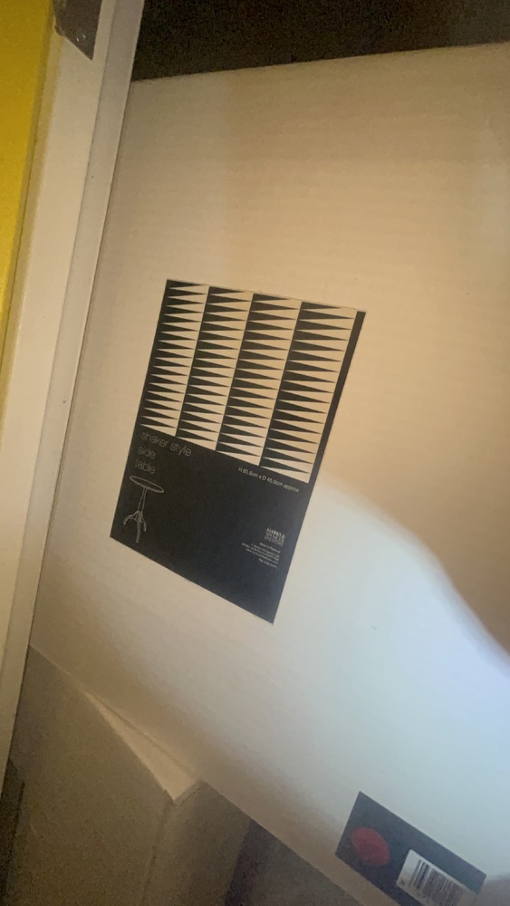 Kingston Upon Thames storage facility unit auction IB-8519