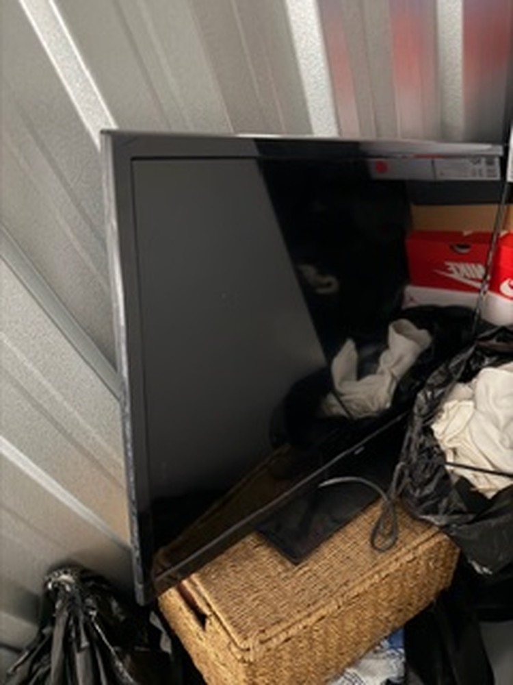 SureStore Hamstead Self storage unit auction IB-3145 13