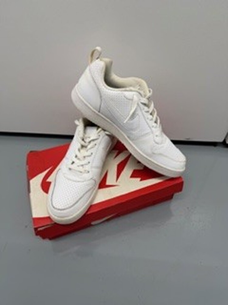 SureStore Hamstead Storage auction IB-3145