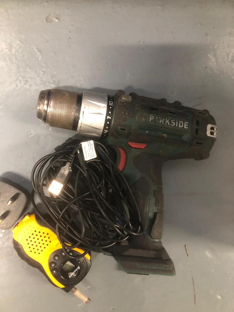 Edgware Self storage unit auction IB-8008