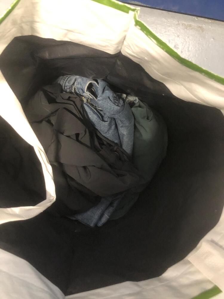 Edgware storage facility unit auction IB-8008 16