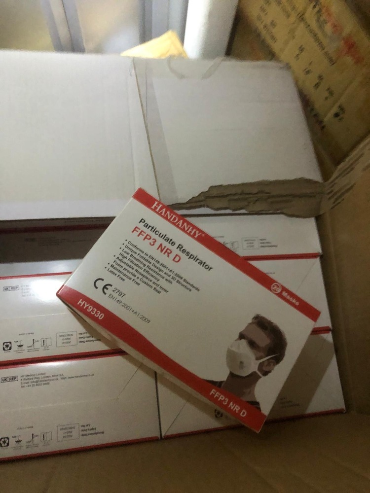 Edgware Storage Unit auction IB-3947 32