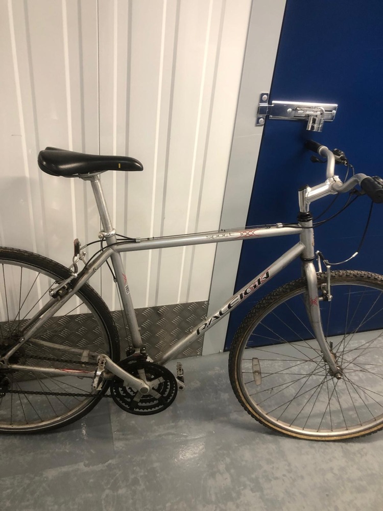 Edgware Self storage facility auction IB-1735