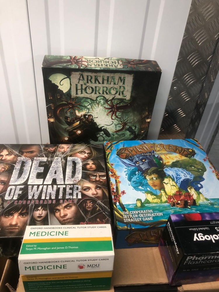 Edgware storage facility unit auction IB-1735 26