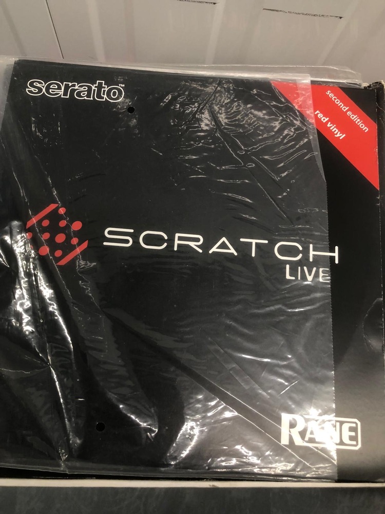 Edgware Storage Unit auction IB-1735 32