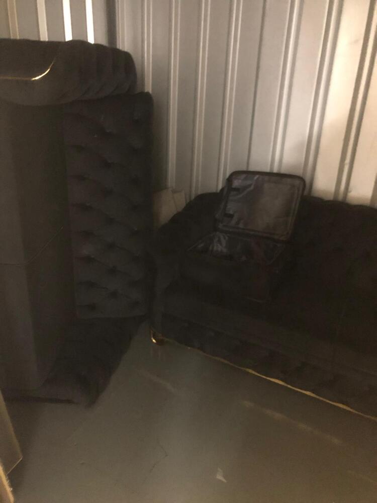 Enfield Storage auction IB-2497