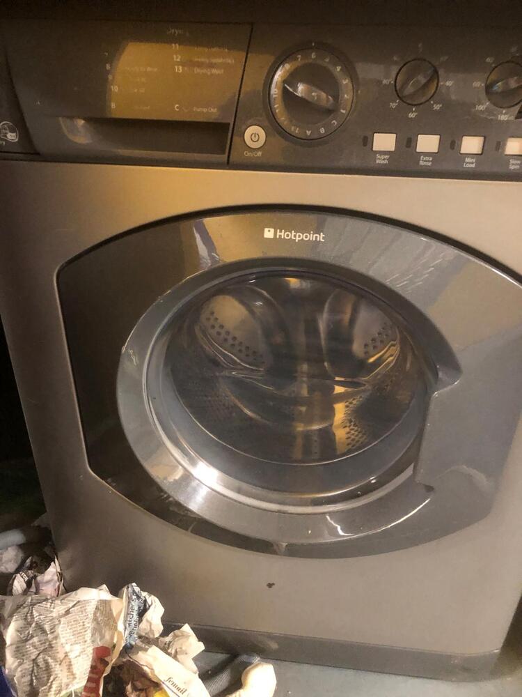 Enfield Self storage facility auction IB-4308