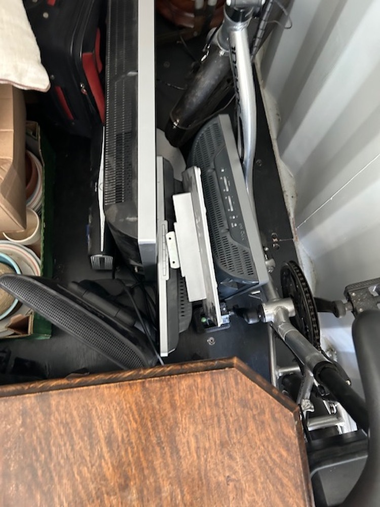 Moorfield farmyard Storage Facility auction IB-5455