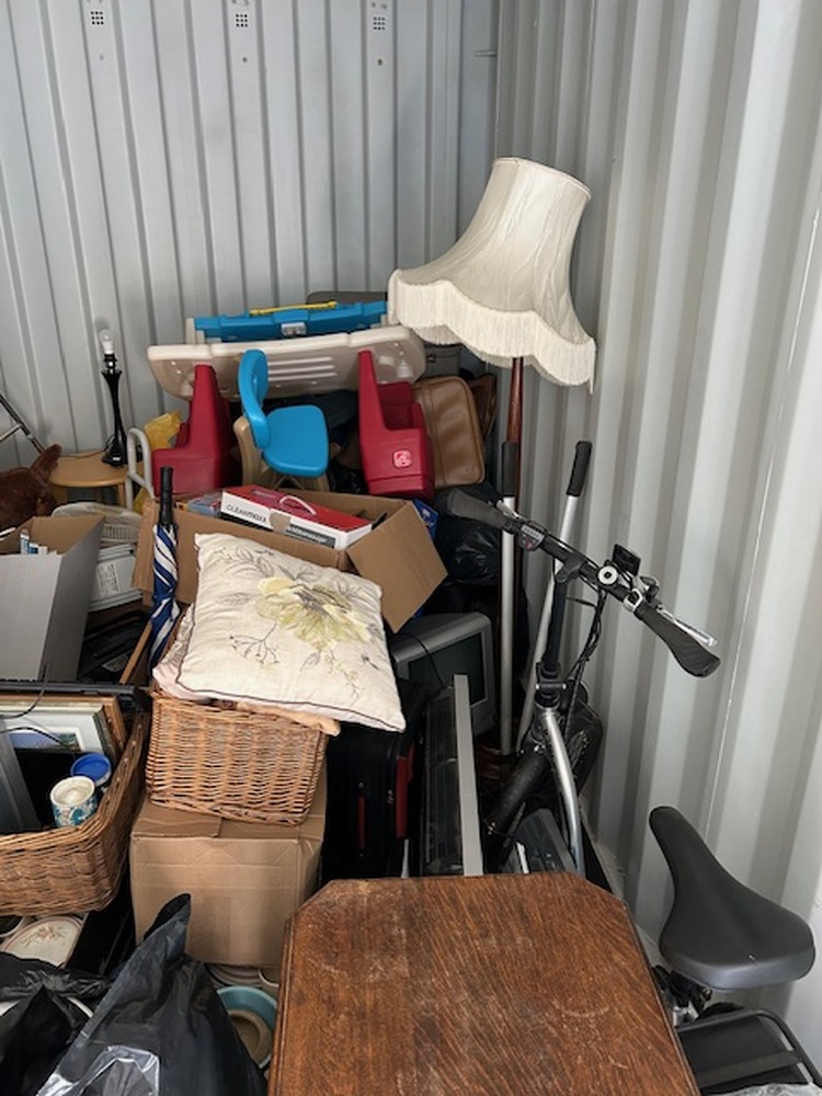 Moorfield farmyard Self storage unit auction IB-5455