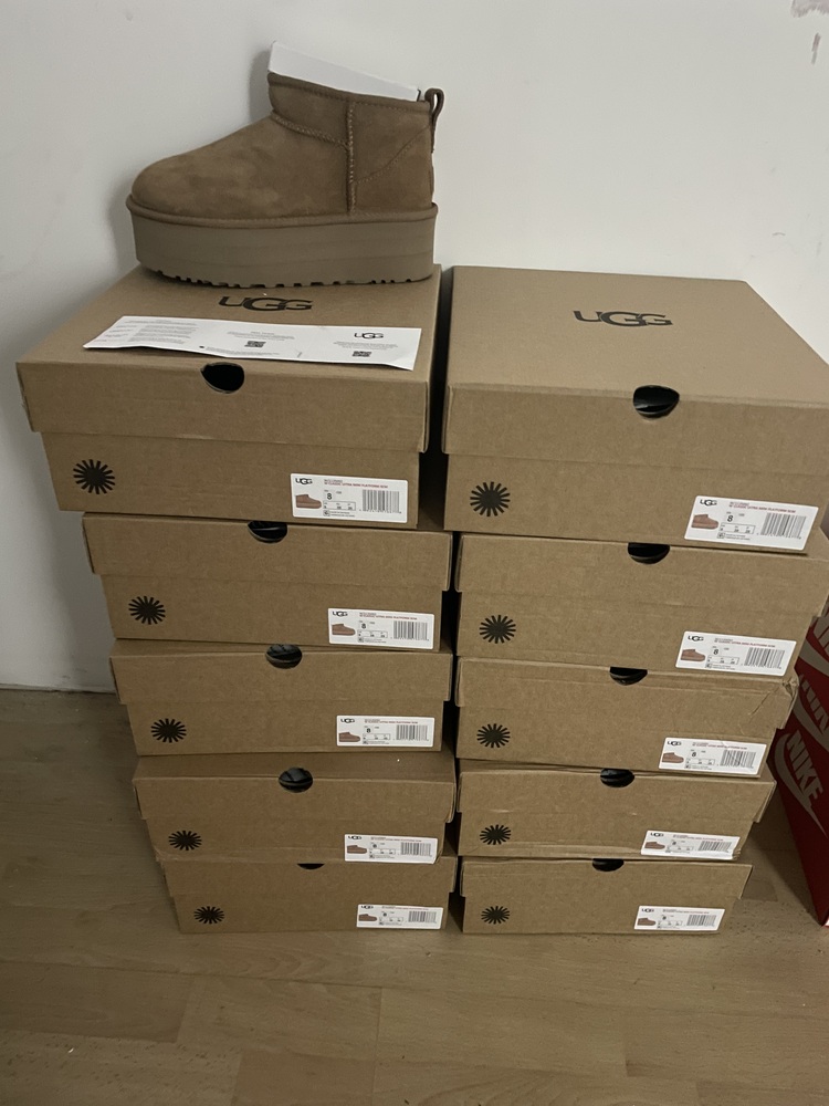 Acton Self storage auction IB-9903 14