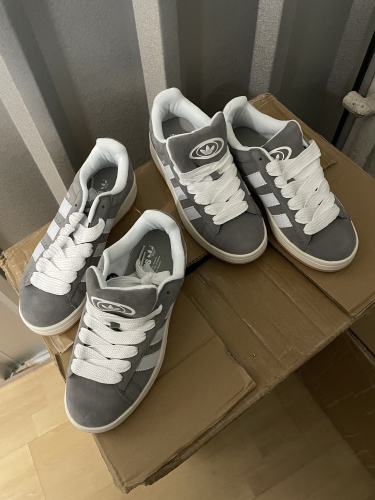 Acton storage facility unit auction IB-9709 26