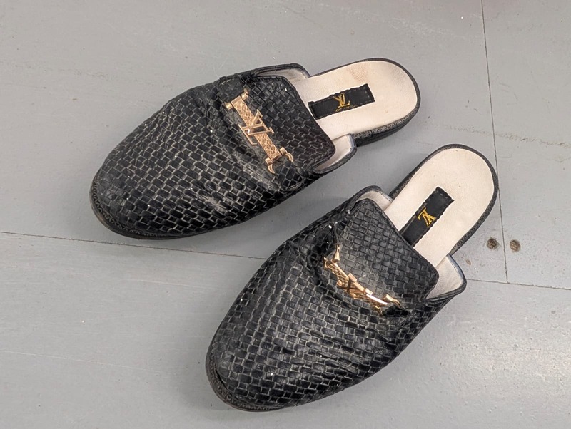 SureStore Bury Storage auction IB-6490 20