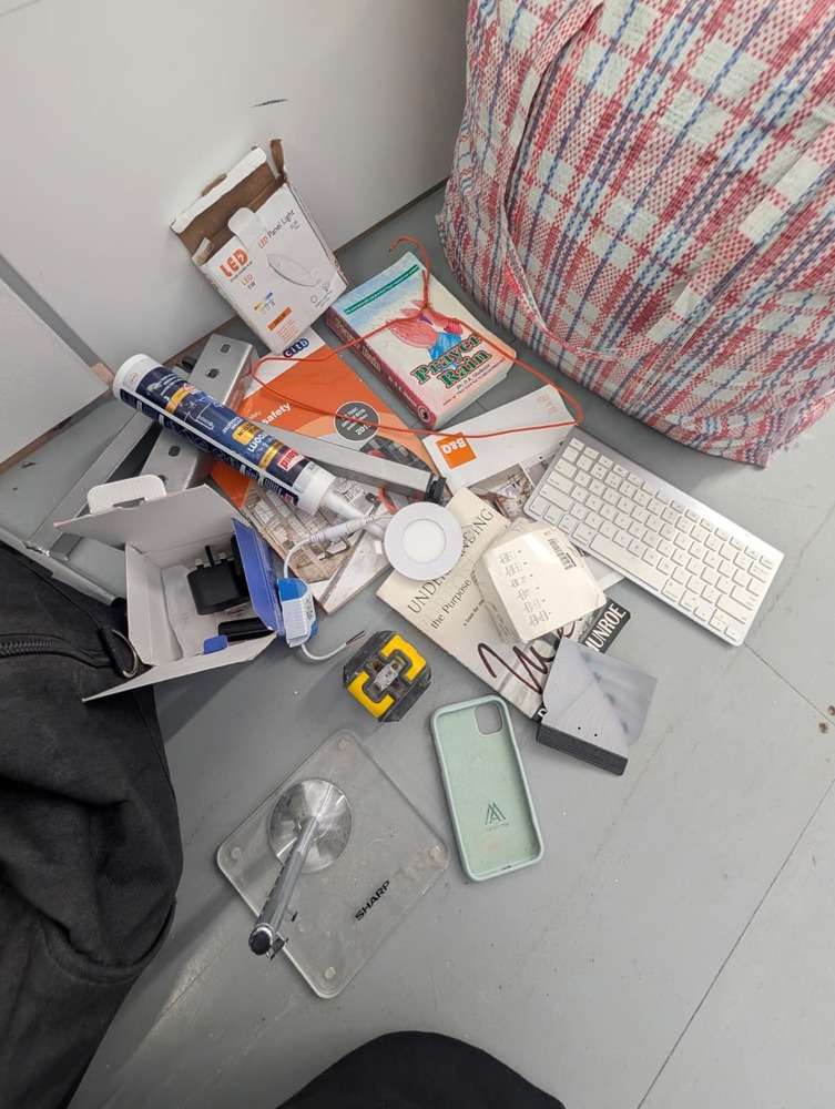 SureStore Bury Storage Unit auction IB-6490 42