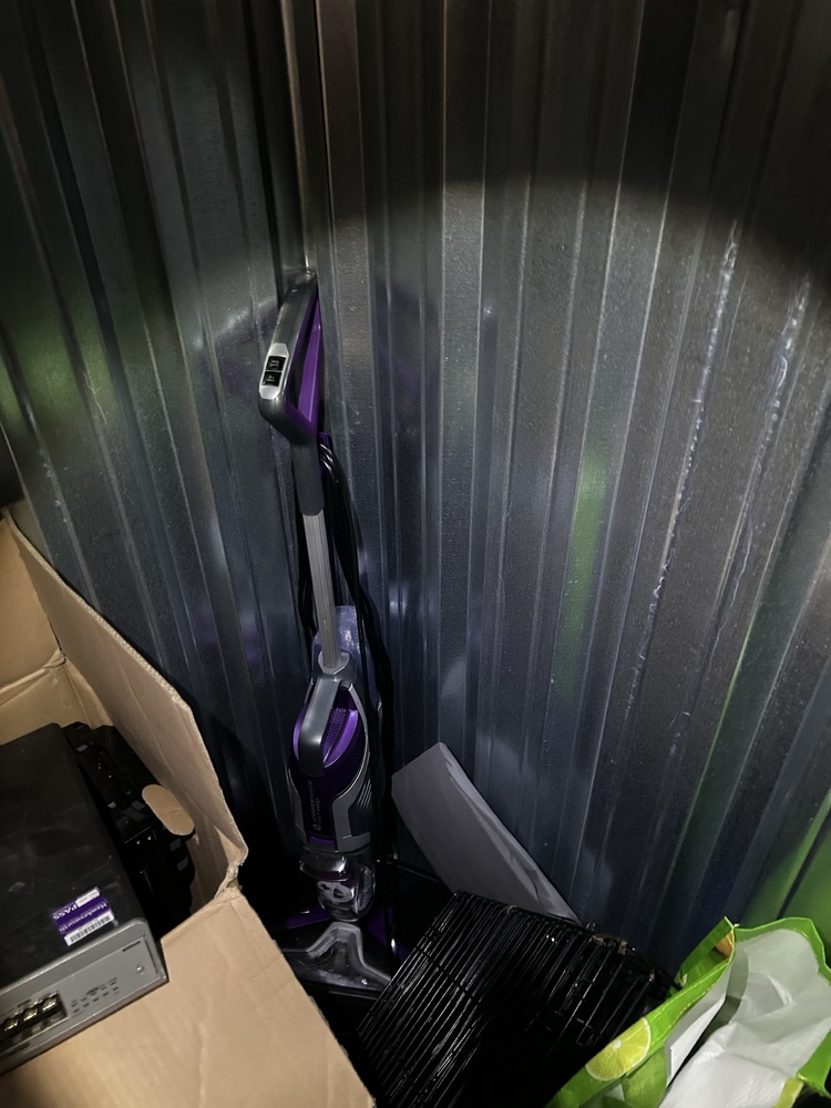 Halifax Storage Unit auction IB-7390 12