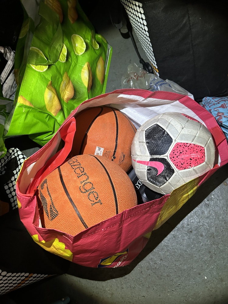 Halifax Storage Unit auction IB-7390 22