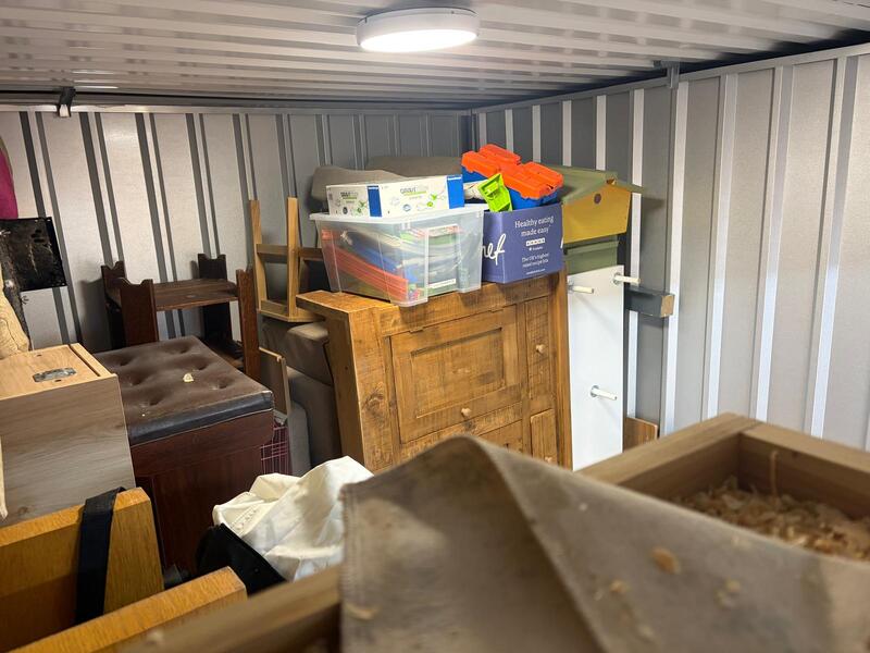 Blu Brik Storage Self storage unit auction IB-9440