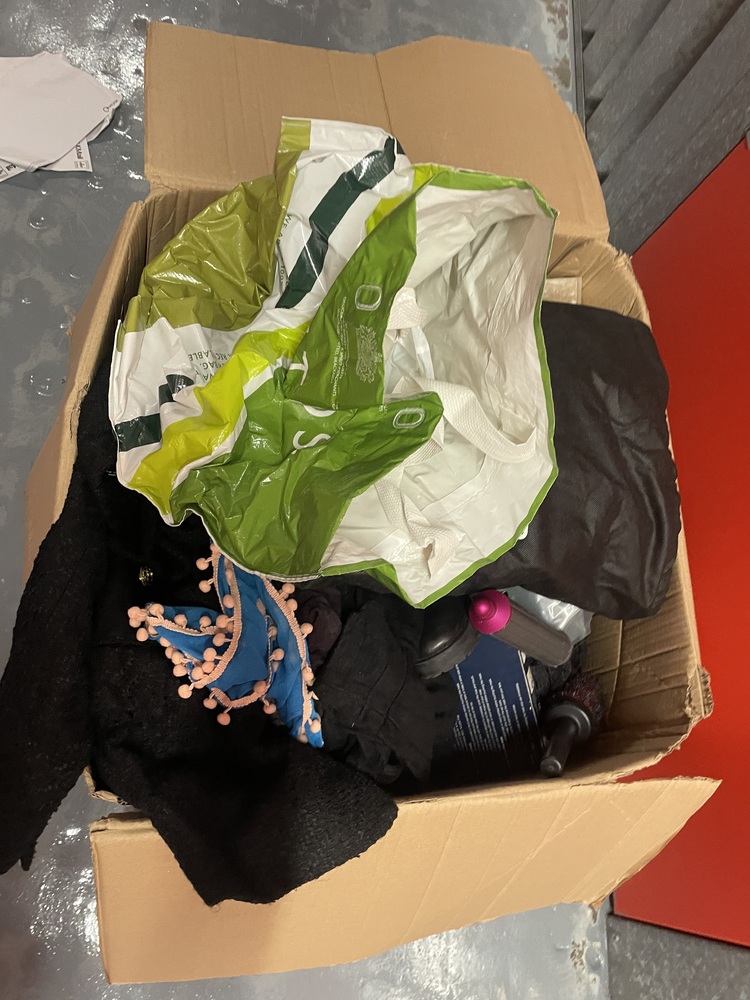 Fulham Self storage auction IB-9005