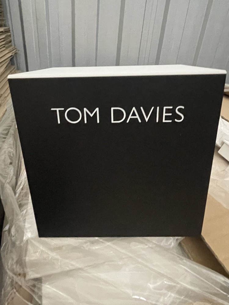 Brentford Storage auction IB-6519 10