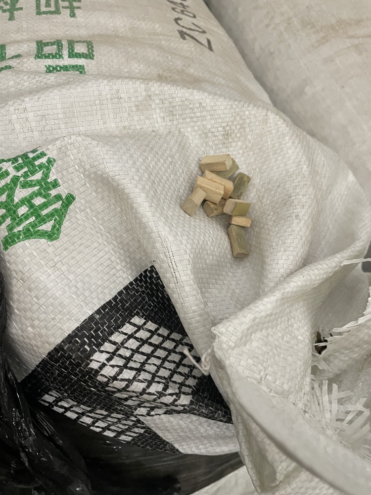 Brentford Storage Unit auction IB-6519 12