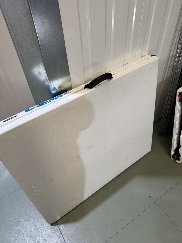 Selby Self storage unit auction IB-4054