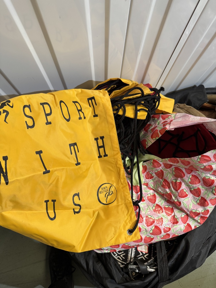 Selby Self storage unit auction IB-4054 23