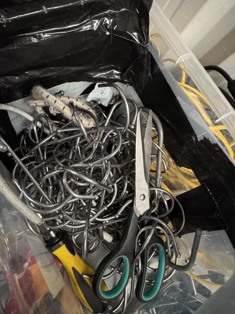 Selby storage facility unit auction IB-4054 26