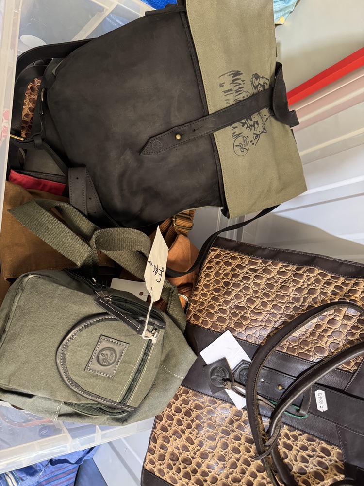 Selby Self storage unit auction IB-4054 43