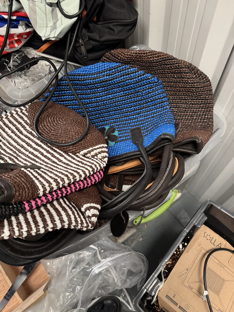 Selby Self storage auction IB-4054 54