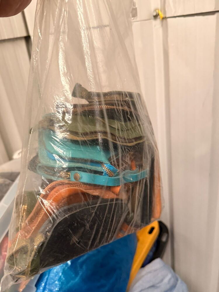 Selby storage facility unit auction IB-4054 116