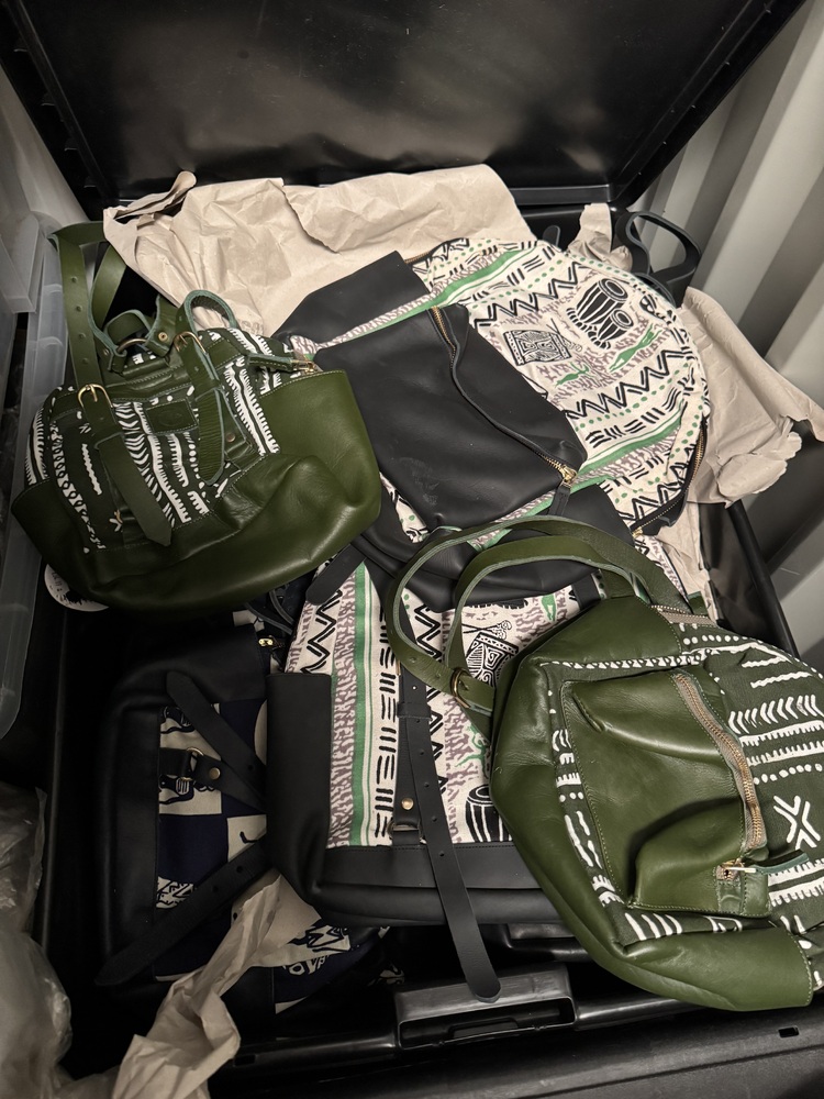 Selby storage facility unit auction IB-4054 136