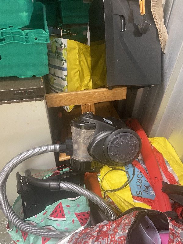 iBidOnStorage.co.uk Access Self Storage Auction 16595344201833