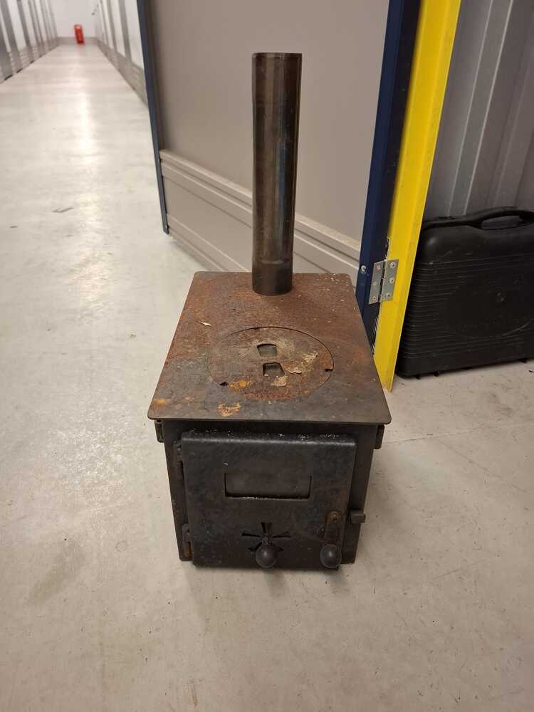 BURNLEY Self storage facility auction IB-4054