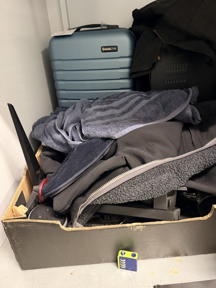 StorageMart Brighton (Crowhurst Rd) Self storage unit auction IB-4690