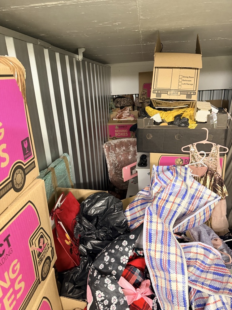 StorageMart Brighton (Crowhurst Rd) Self storage unit auction IB-1680