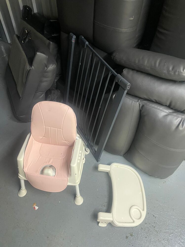 Bolton North Storage Unit auction IB-4404